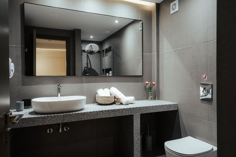 Andrew S Luxury Residence