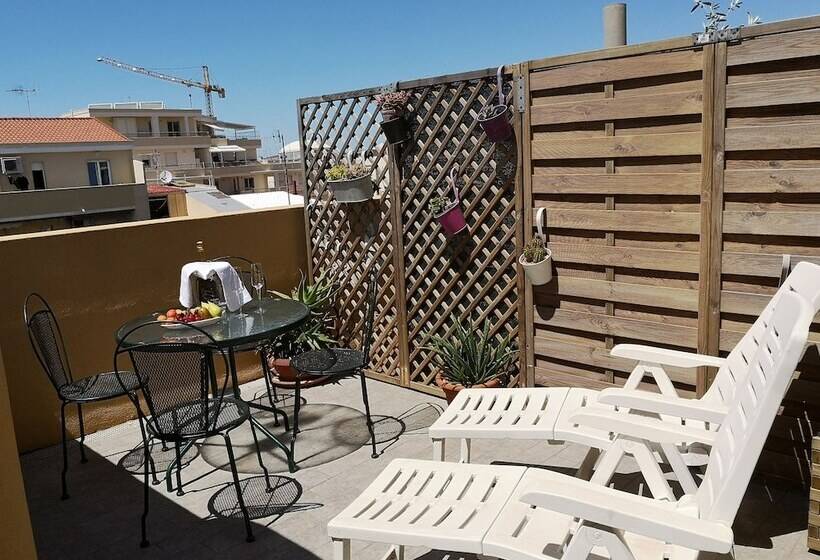 تختخواب و صبحانه La Terrazza