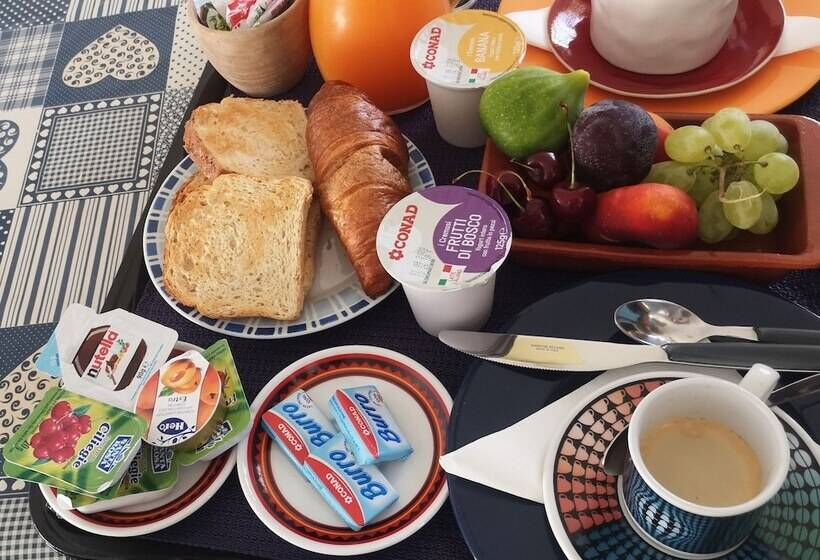 تختخواب و صبحانه La Terrazza