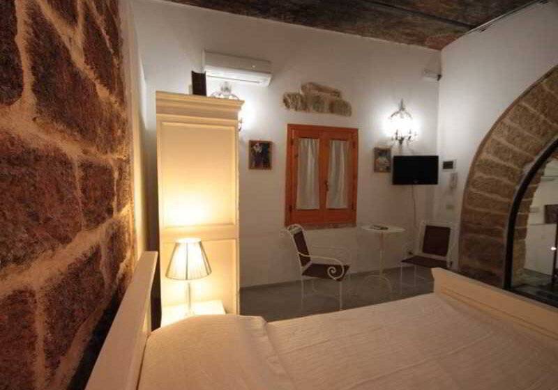 تختخواب و صبحانه Porta Di Castro Boutique