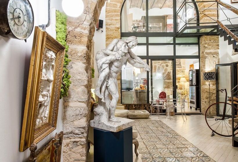 تختخواب و صبحانه Porta Di Castro Boutique