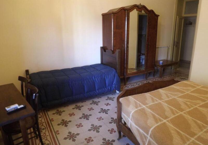 تختخواب و صبحانه I Cavalieri Di Malta