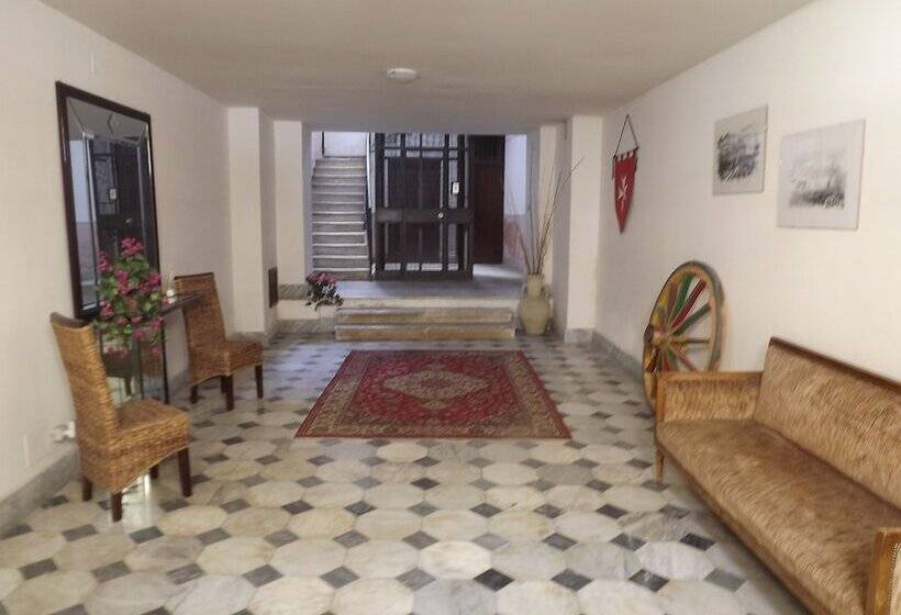 تختخواب و صبحانه I Cavalieri Di Malta