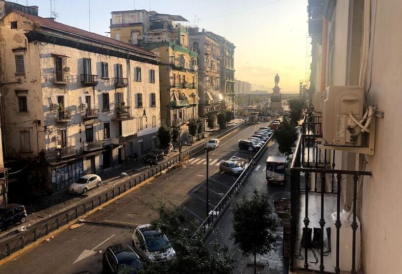 Hostel Mancini Naples