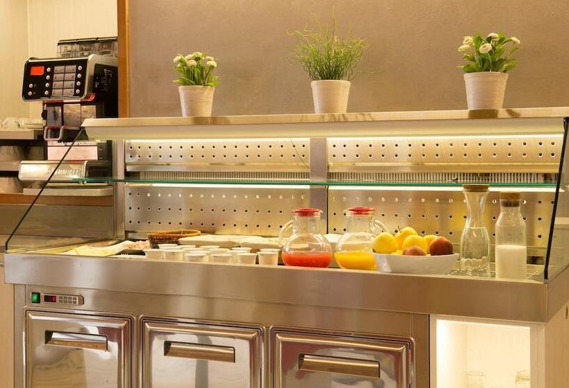 Fotos del hotel Ideale:  11