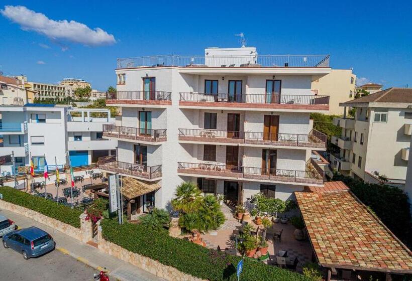 هتل Villa Piras