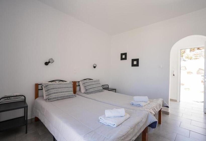 Zisis Pension