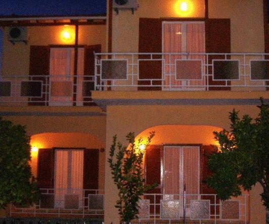Rantos Apartments