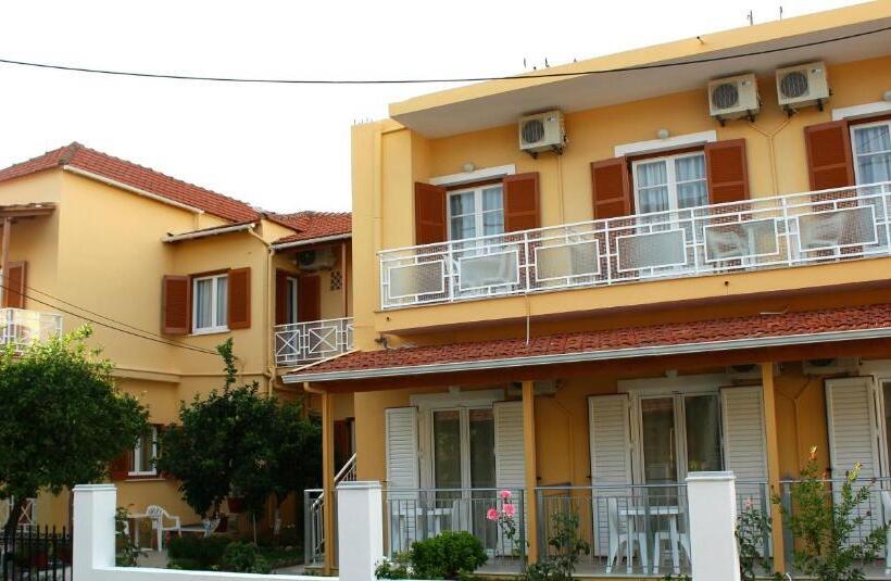 Rantos Apartments
