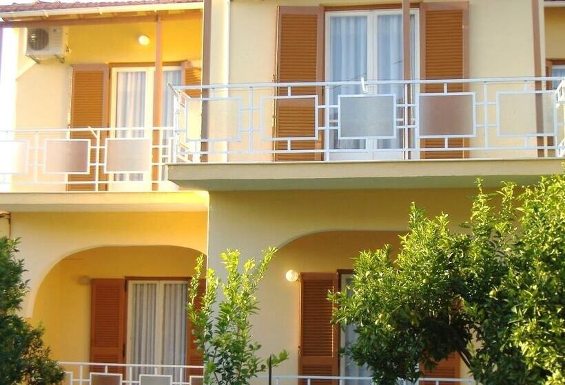 Rantos Apartments
