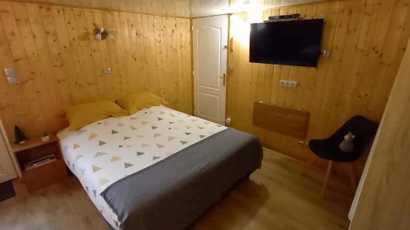 ベッドアンドブレックファースト Chambre D Hôte Chez Nathalie & Roland