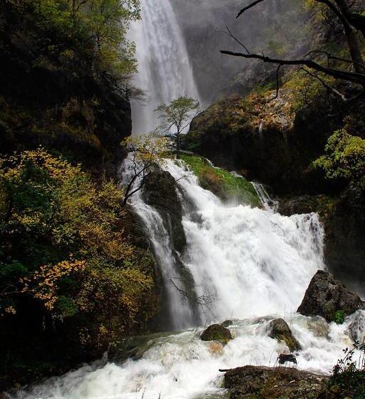 تختخواب و صبحانه Royo Guarde, Junto Al Río Mundo