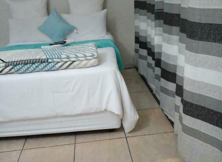 ペンション 26 Zea Avenue Arcon Park Guest House