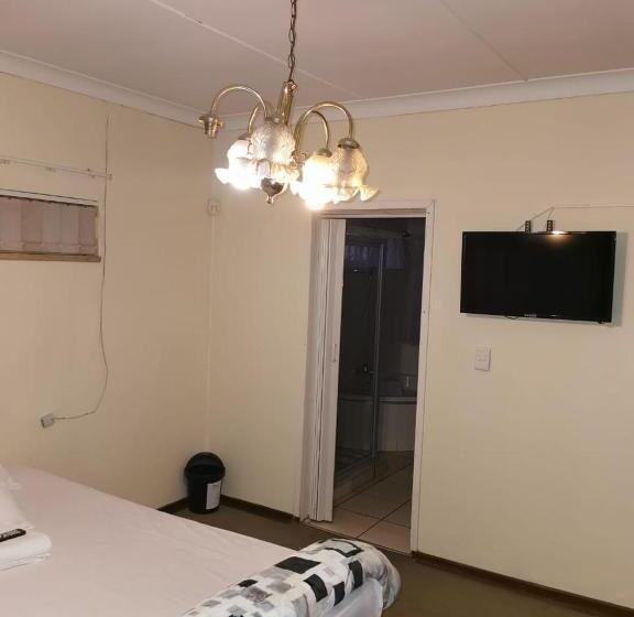 بنسيون 26 Zea Avenue Arcon Park Guest House