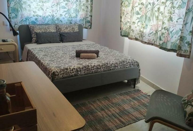 פנסיון Forever São Brás