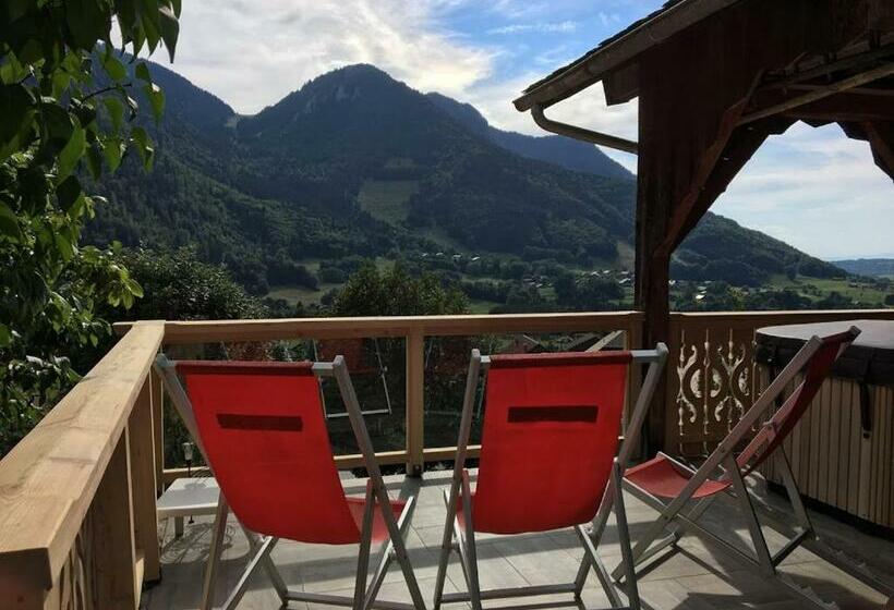بنسيون La Montagnarde Des Sapins Blancs
