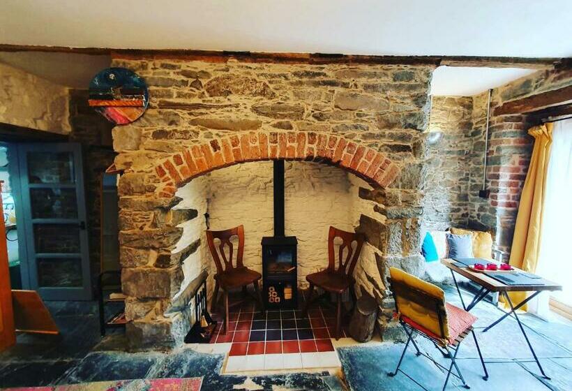 Pensão The Gallery At Bull Cottages