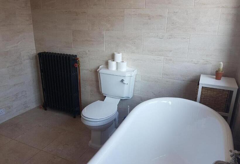 Thorncroft B&b   Adults Only