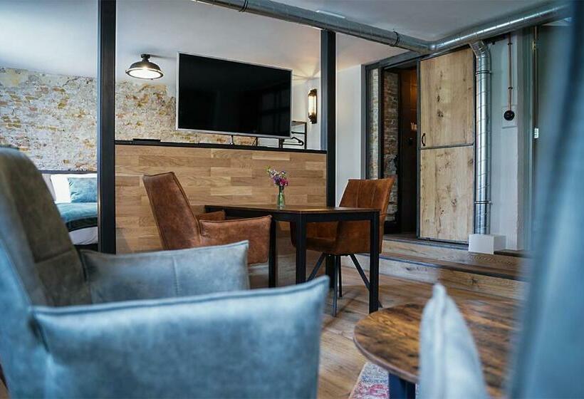 Boetiekhotel Ons Oude Raadhuis   Digitaal Inchecken Via Sms En Mail