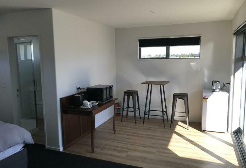 מלון כמוסות Stylish Space