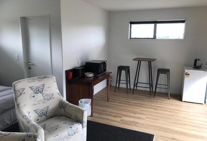 מלון כמוסות Stylish Space