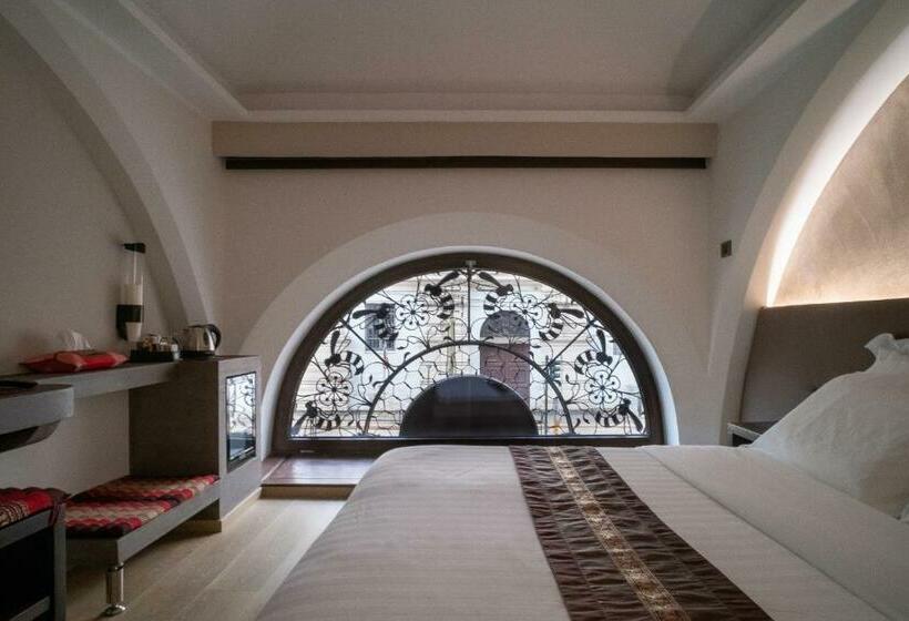 پانسیون Arcadian Suite&rooms