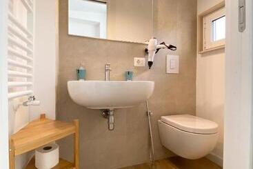 پانسیون Barirooms   Carulli Suites