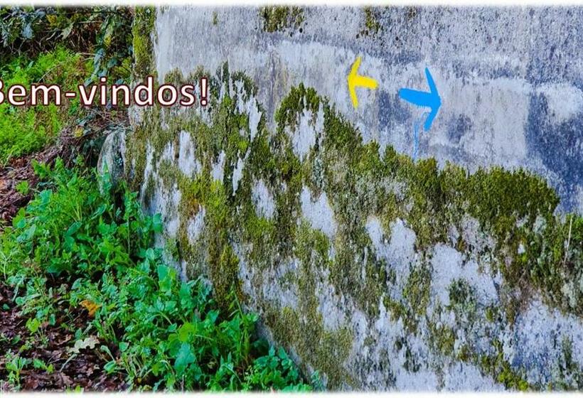 هاستل Alvorada Medieval, Al