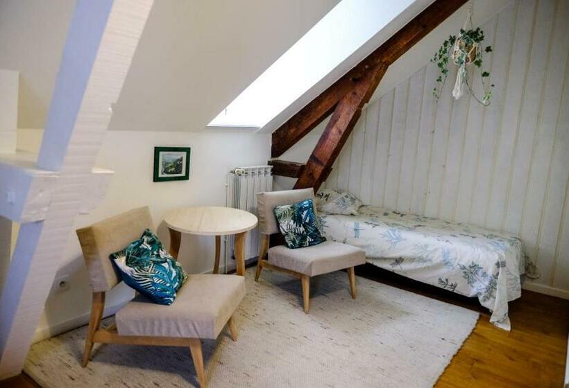 ベッドアンドブレックファースト Bains De Secours, Chambres D Hotes