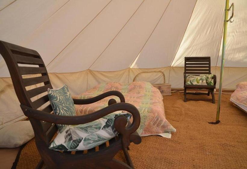 مبيت وإفطار La Grande Jaougue