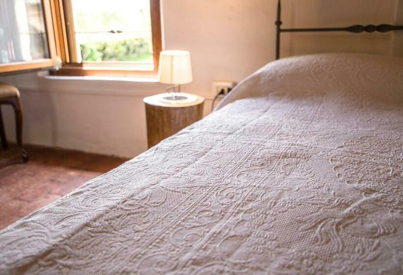 فندق Agriturismo Corte Galvagnina