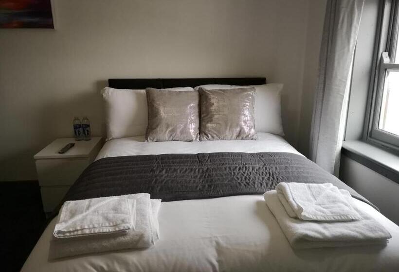 胶囊酒店 Ty R Bont Studios