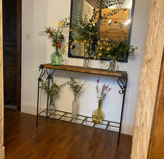 膳宿费 Chambres Et Table D Hôtes Le Cèdre Aveyron