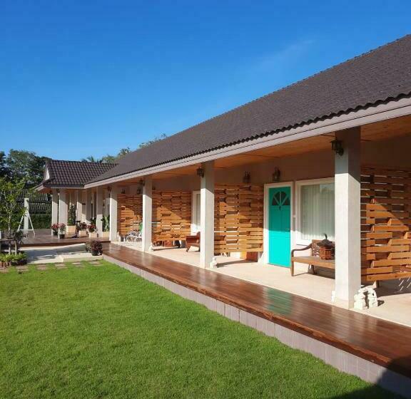 پانسیون Coconut Garden Retreat