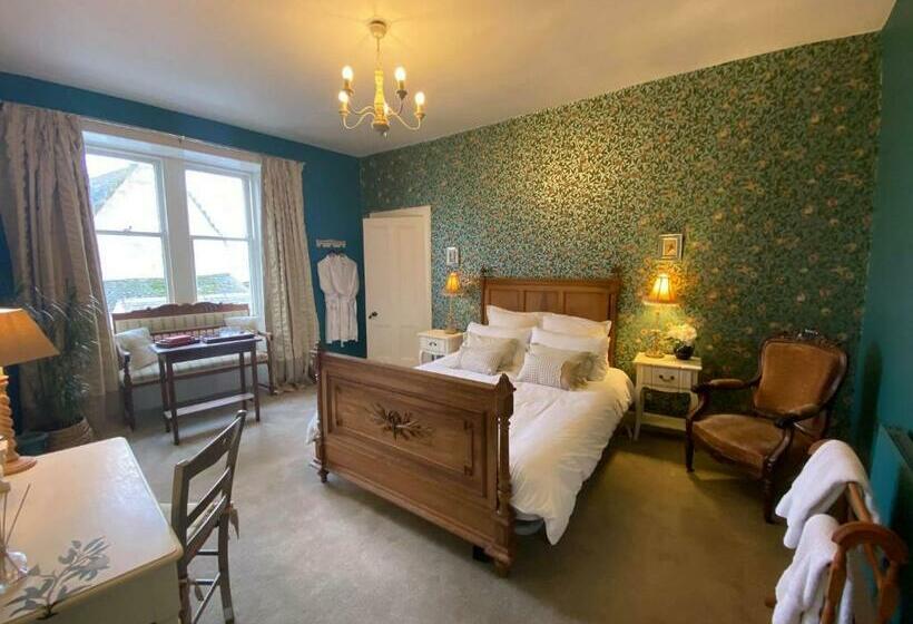膳宿费 Stay Bed And Breakfast