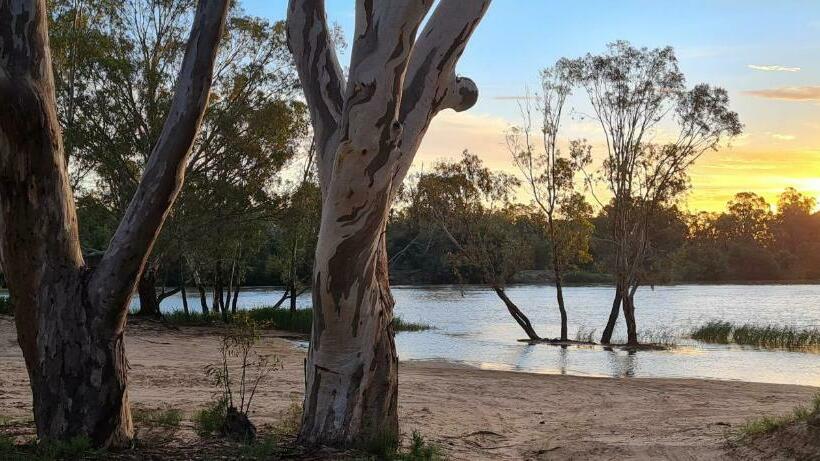پانسیون Riversands Rest Accommodation Paringa   Coobah Cottage