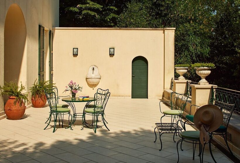 پانسیون Villa Monacelli B&b