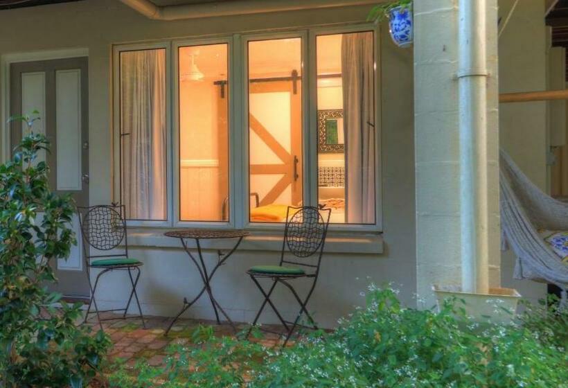 펜션 Mitta Glen Guesthouse