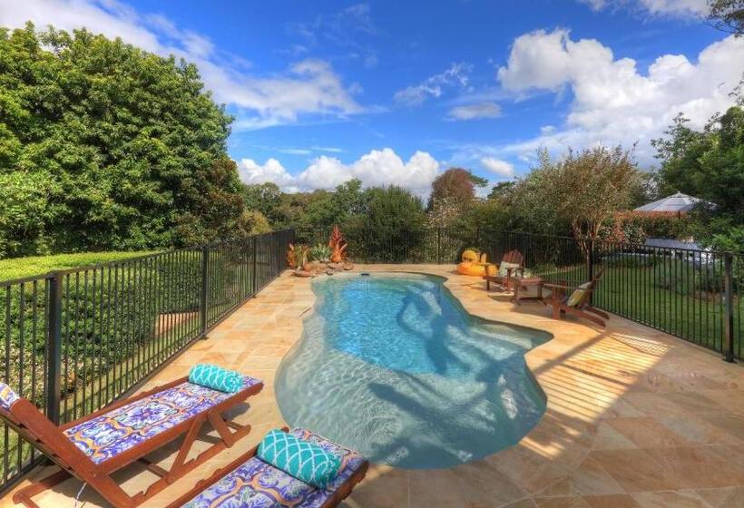 펜션 Mitta Glen Guesthouse
