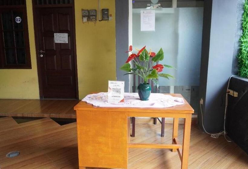 Пансион Nadyah Syariah Homestay