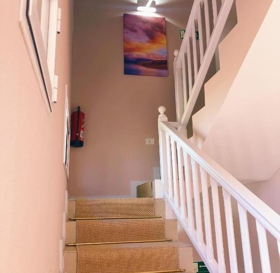 تختخواب و صبحانه Villa 8 Islas