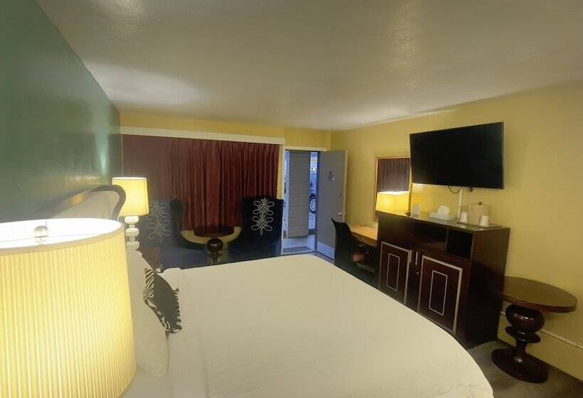 هتل American Inn