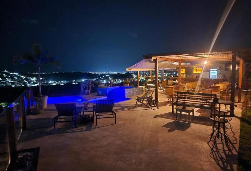 هتل Terraço