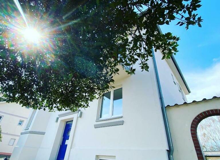 پانسیون Das Strandglück   Villa Und Meer