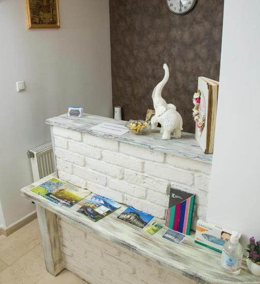 پانسیون Guest House Mikaela