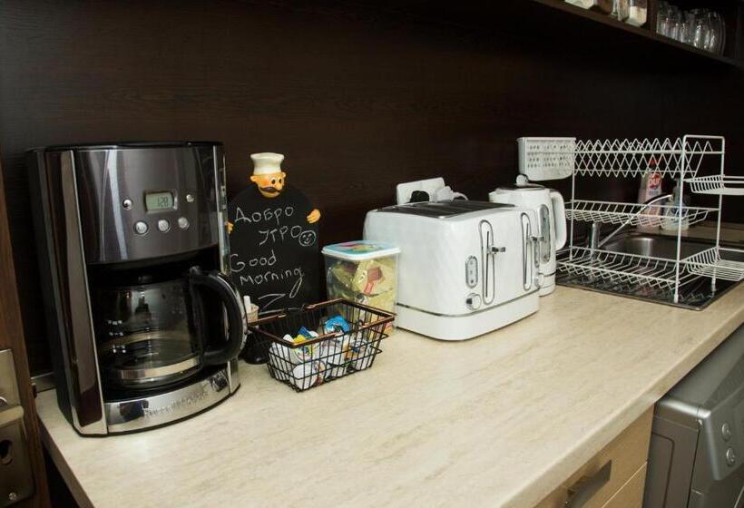 پانسیون Guest House Mikaela
