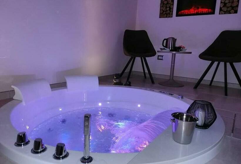 Nocleg ze śniadaniem Lux Suite