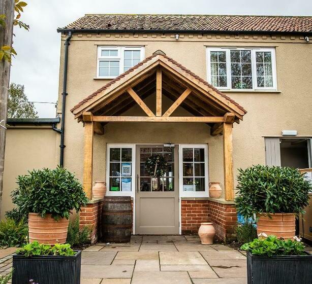 مبيت وإفطار The Three Horseshoes