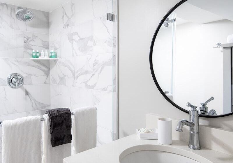 هتل 134 Prince   Luxury Boutique