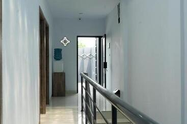 هتل Padma Tangerang